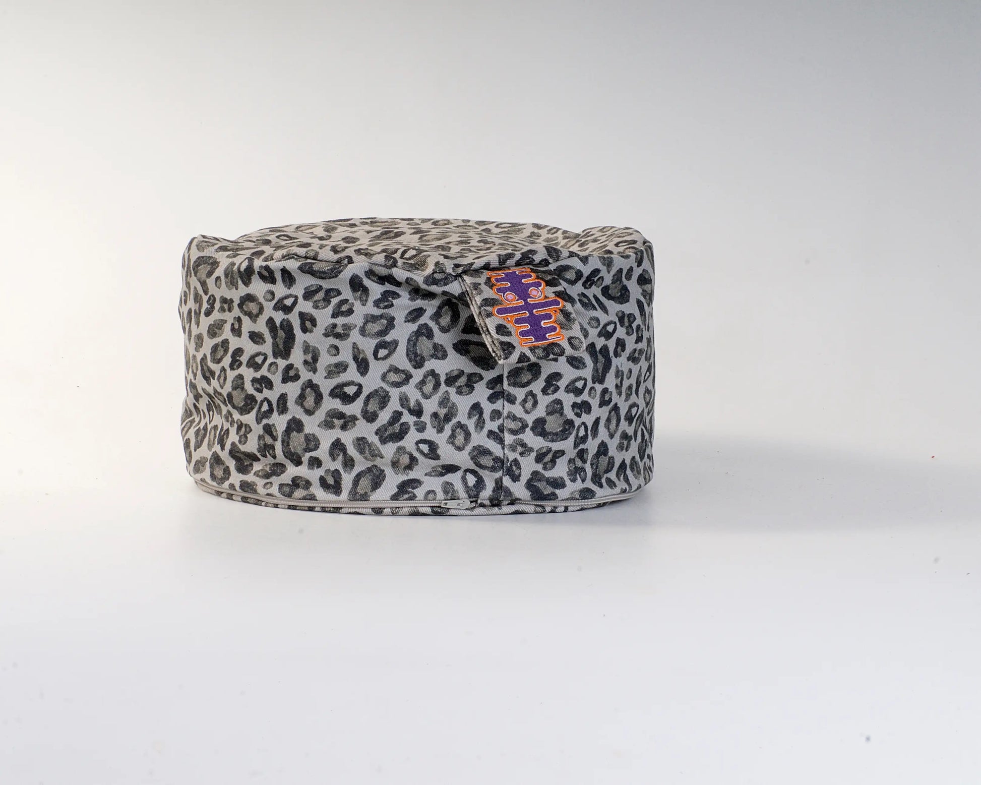 Bulu | Meditatiekussenhoes Grijs Leopard Meditatiekussenhoes Relax with Willow